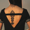 Tatouage éphémère (faux tatouage temporaire) façon henné noir de lotus et dentelles