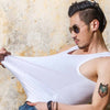 Tatouage éphémère, tatouage temporaire d'un loup géométrique en couleur.