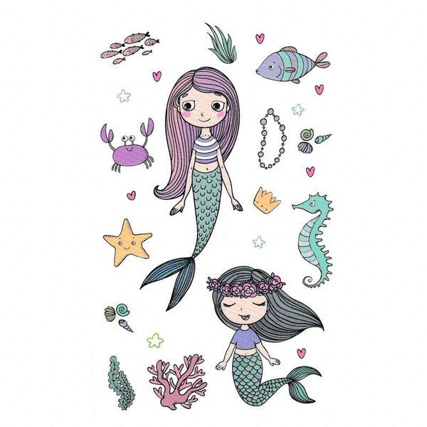Faux tatouage fille sur le thème de la mer avec sirène, crabe, poisson et coquillages. Tatouage temporaire enfant en décalcomanie à coller Skindesigned.